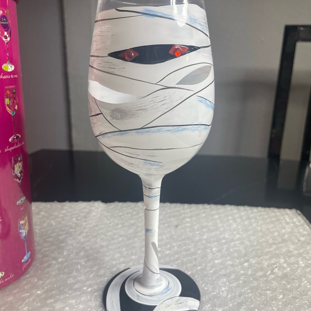 Lolita “mummy” wine glass - Picture 2 of 5